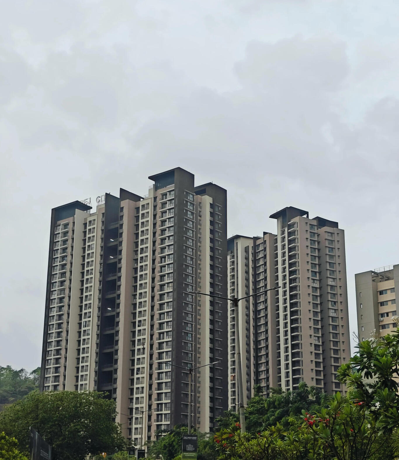 The Highlands Godrej City